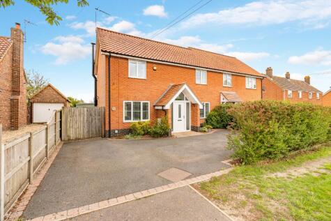 Hale Road, Necton, Swaffham, Norfolk, PE37
