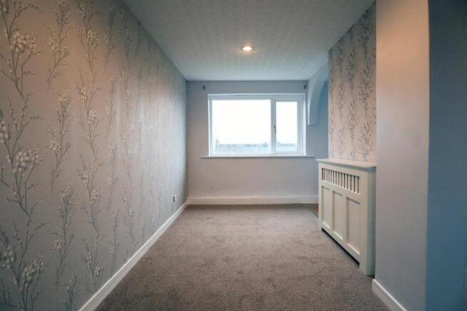 Bedroom 1.jpg