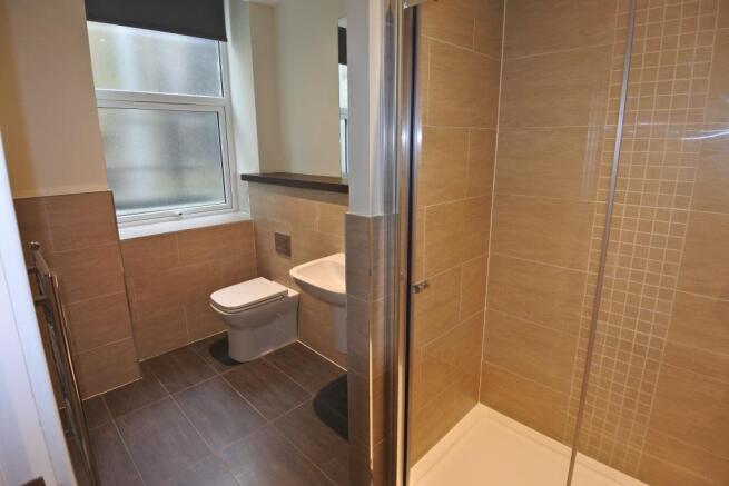 1 bed Apartment to rent Image 4