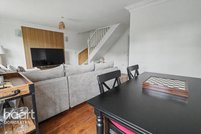 3 bed Terraced for sale Image 8