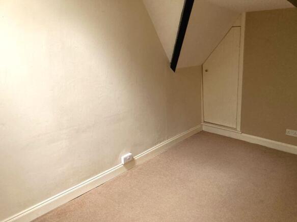 Detached to rent Image 7