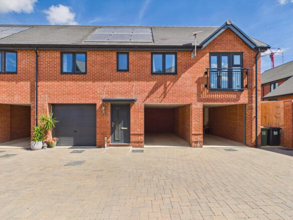 A beautiful 2 Bedroom Coach House for Sale