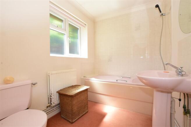 En-Suite Bathroom
