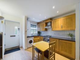 25, Adcocks Close, Loughborough LE11 1HZ