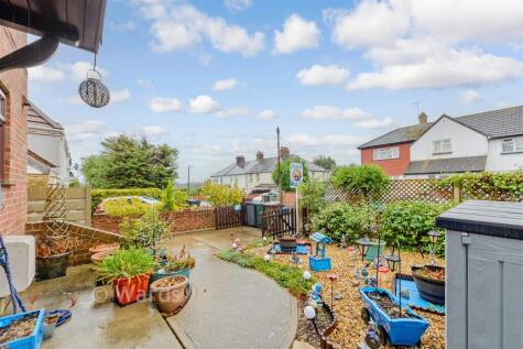 Elm Road, Stone, Kent