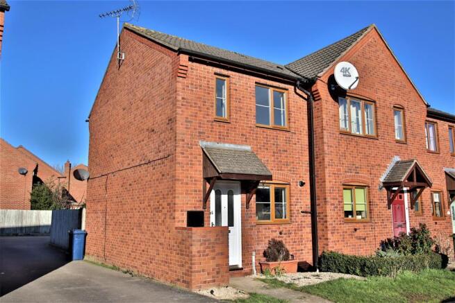 Cypress Road, Walton Cardiff, Tewkesbury - Front