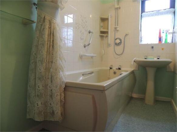 Photo 9