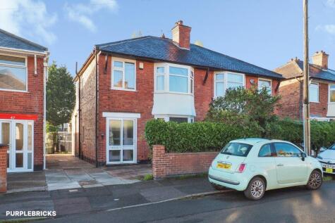Cliff Road, Carlton, Nottingham, NG4