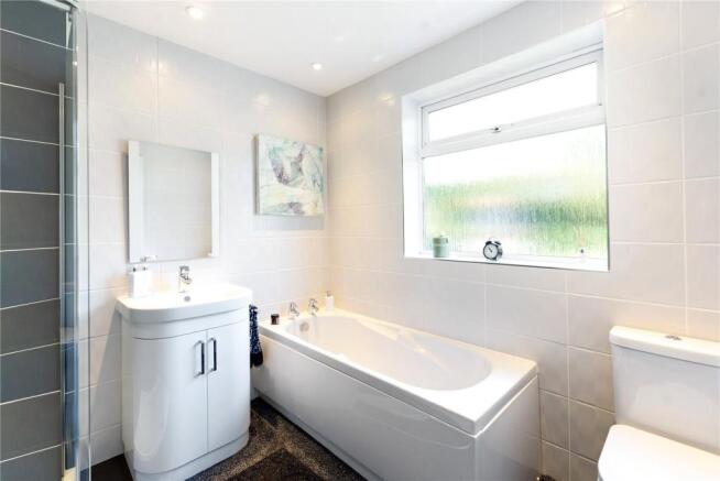 Bedroom 2 En-Suite