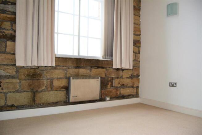 1 bed Apartment to rent Image 4