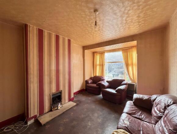 3 bed Semi-Detached for sale Image 7