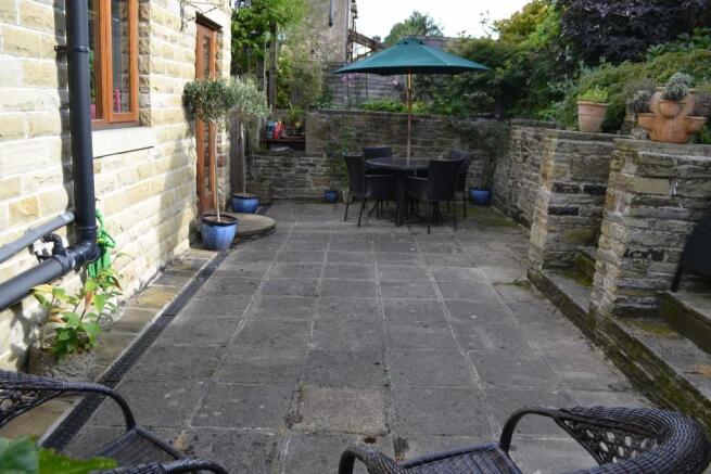 Photo 11