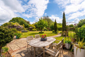 Castenea, Wood End Green, Bishop's Stortford CM22 6AY