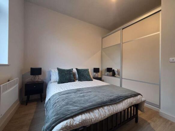 apt_17_20_westfield_terrace