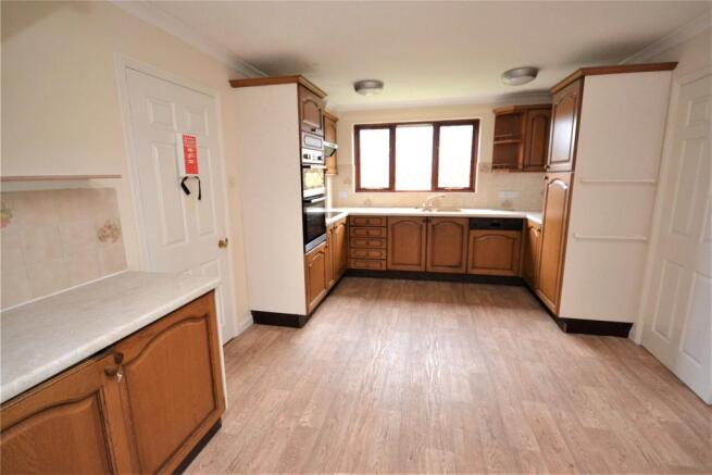 Kitchen/Breakfast Rm
