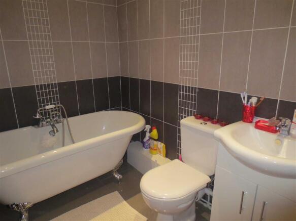 Photo 11