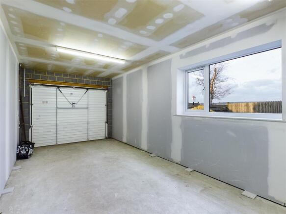 Garage.jpg