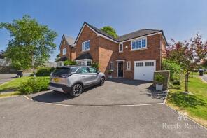 24, Bramble Court, Preston PR3 0NF