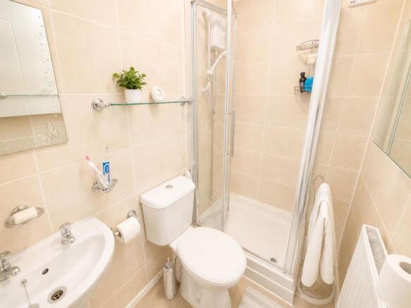 2 bed Bungalow for sale Image 12
