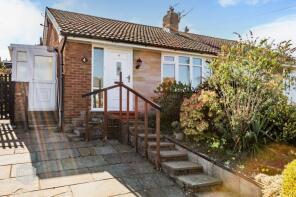 4, Thornfield Road, Bury BL8 4BX