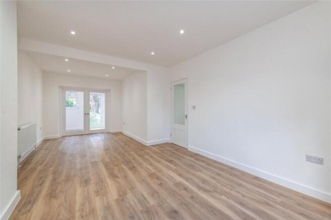Stonebridge Road, Northfleet, Kent, DA11 photo 4