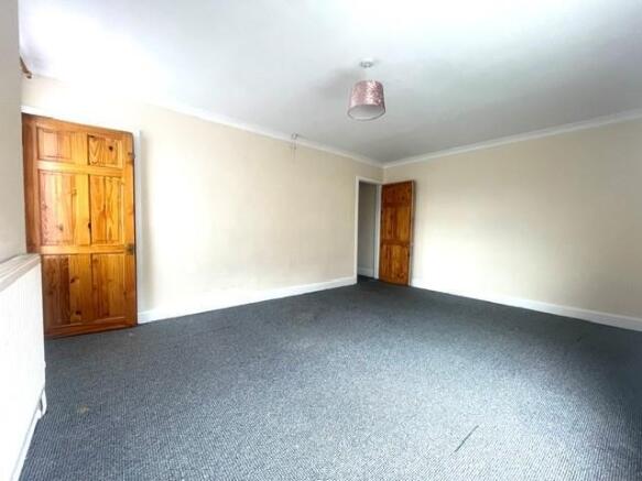 Silk Street, Sutton-In-Ashfield photo 5