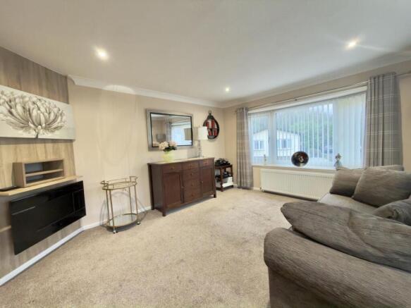 2 bed Park Home for sale Image 6