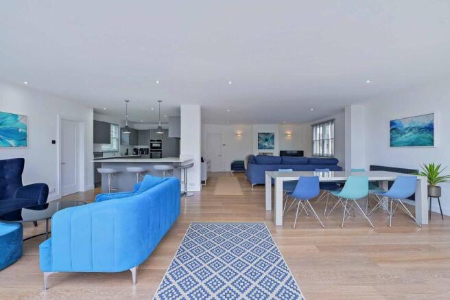 Kitchen/Breakfast