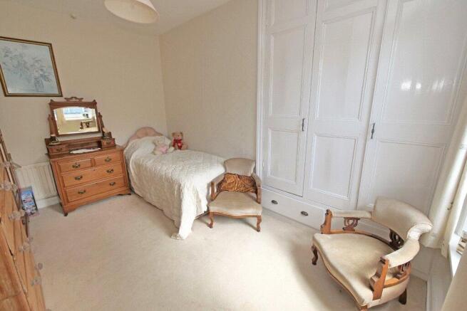 4 bed Terraced for sale Image 6