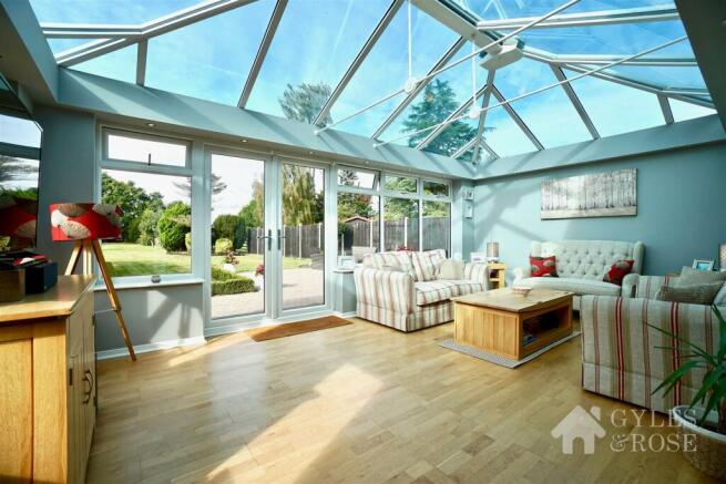 Garden room