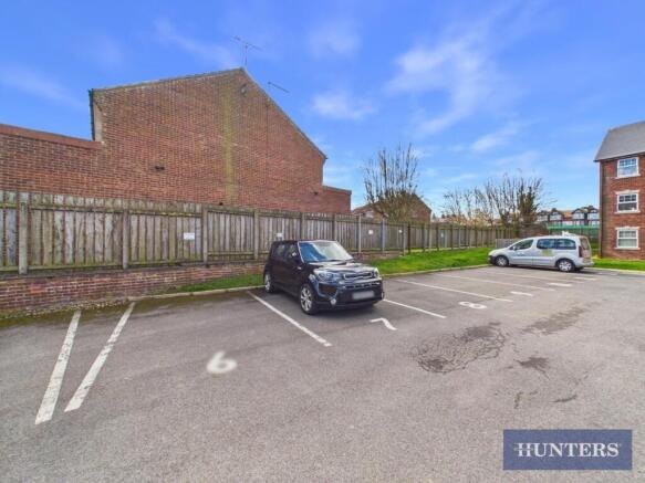 3 bed Terraced for sale Image 7