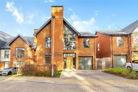 Firefly Road, Longcross, Chertsey, Surrey, KT16