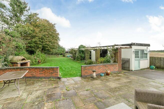 2 Shenton Lane Upton