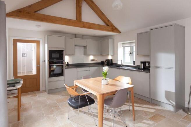 Kitchen (1)