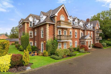 Manor Road, Bramhall, SK7