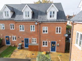 3, Oak Mews, Rushden NN10 9BF