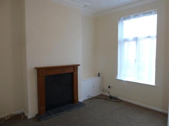 Lounge/ Third Bedroom