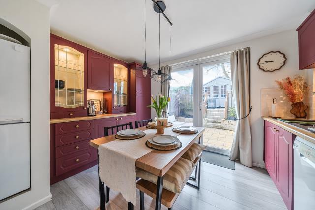 House in Reading, Kentwood - View 5