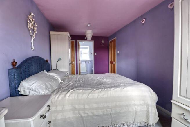 Bedroom 1 (Double with Ensuite)