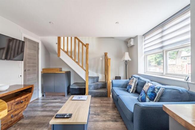2 bed Detached for sale Image 2