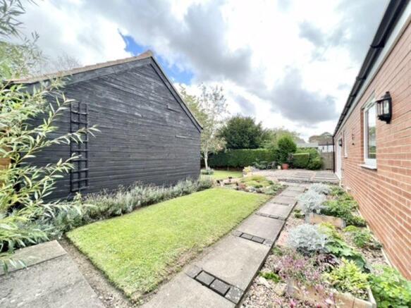 Rear garden view 3