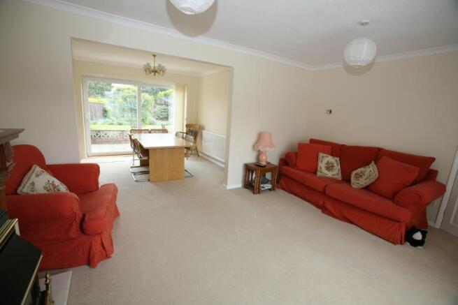 Sitting/ Dining Room