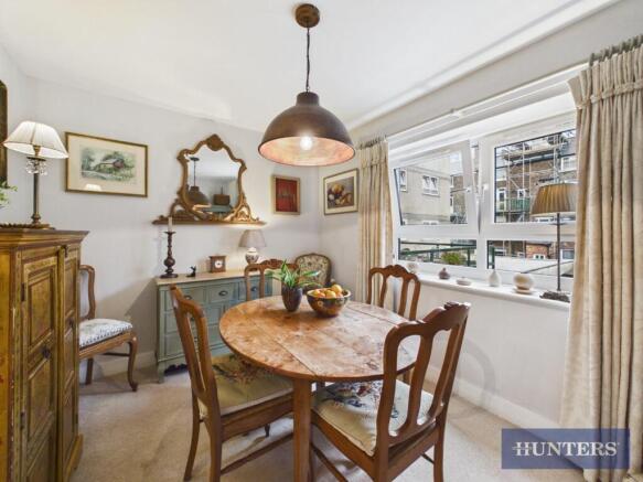 Bedroom/Dining Room