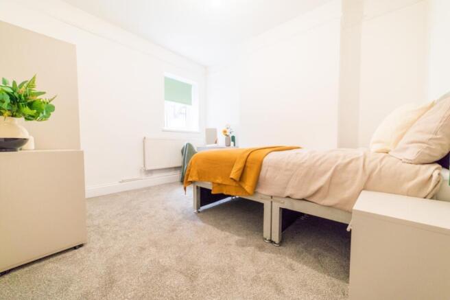 Lrg_Call 02920 668585 to secure your viewing _2 (2