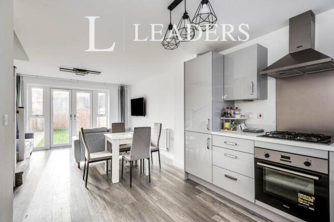 Kitchen/ dineer
