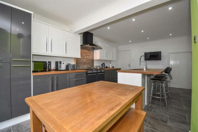 Dining Kitchen