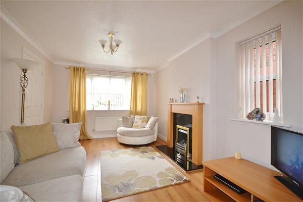 LOUNGE: