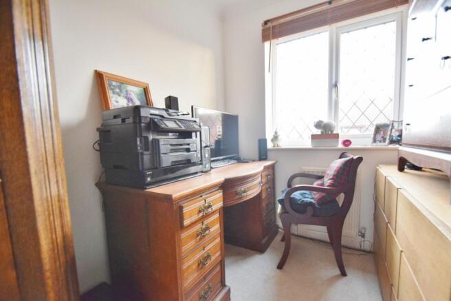 bedroom (currently u