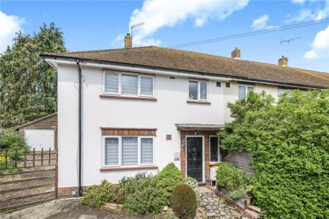 St. Hildas Close, Knaphill, Woking, Surrey, GU21
