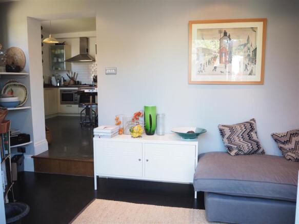 Snug/ Garden Room 642